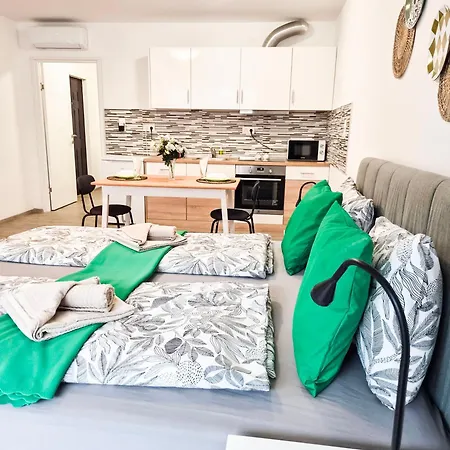 Cosy In * بودابست
